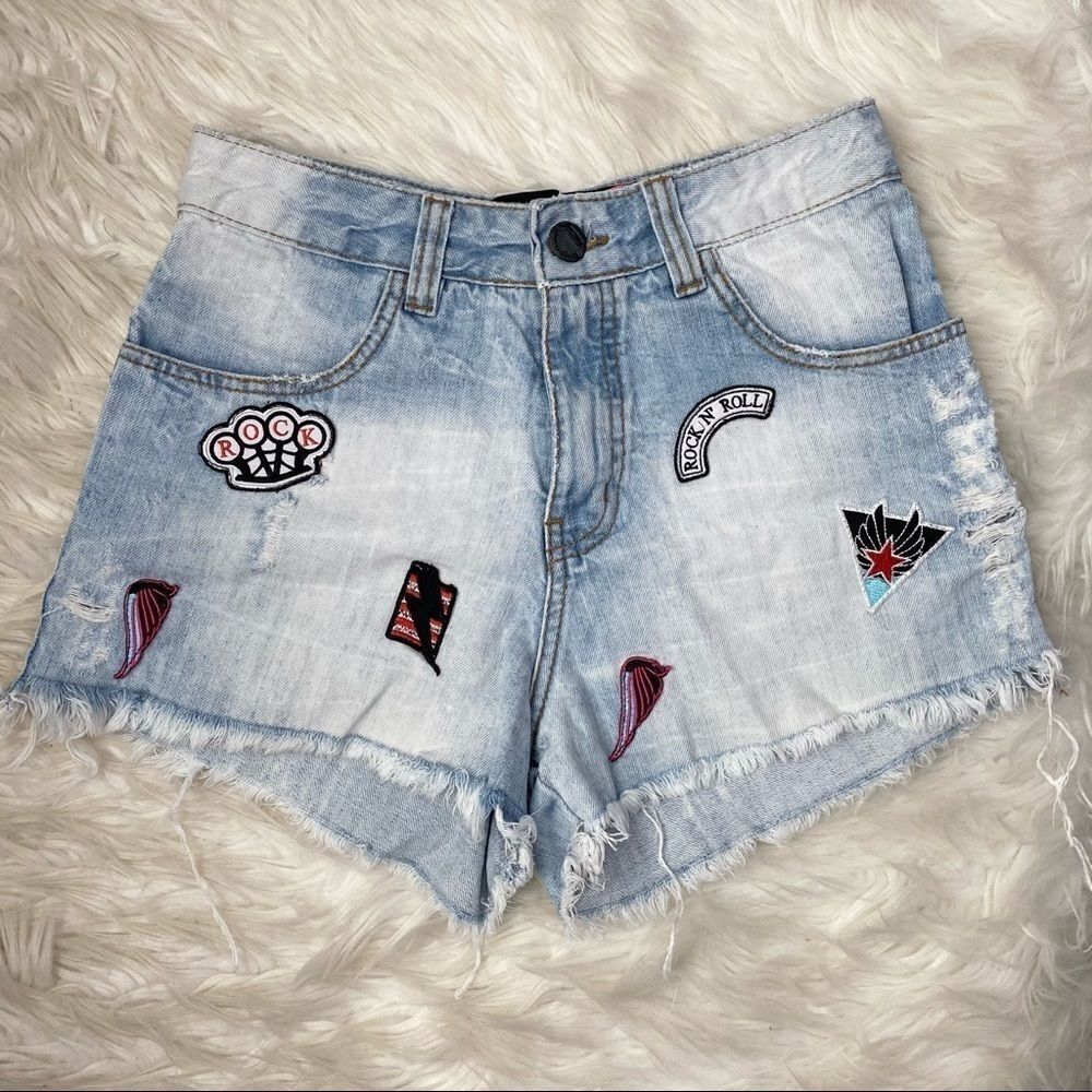 Espaço Fashion Rock n Roll Denim Shorts